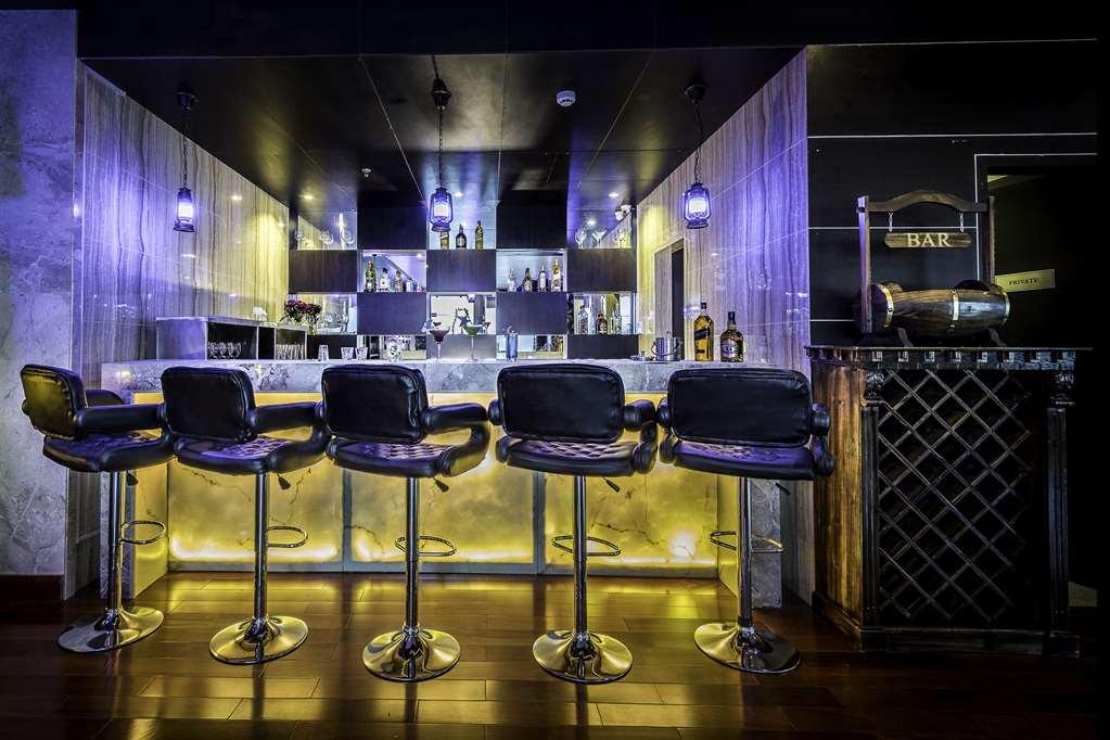 Clarion Inn Jaipur Kukas Nhà hàng bức ảnh