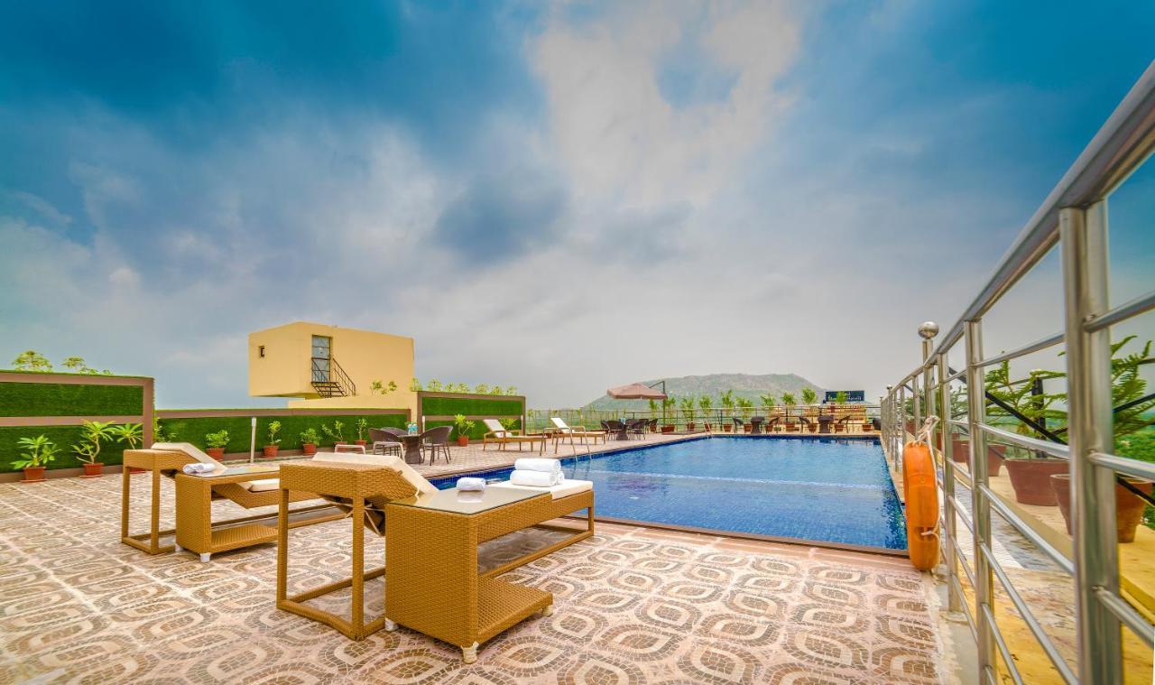 Clarion Inn Jaipur Kukas Ngoại thất bức ảnh
